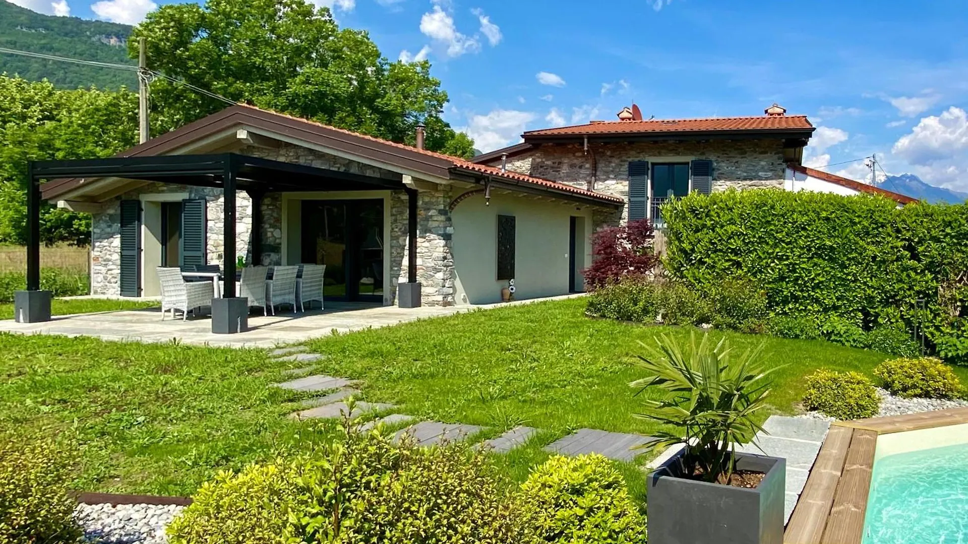 Villa Larius Gravedona